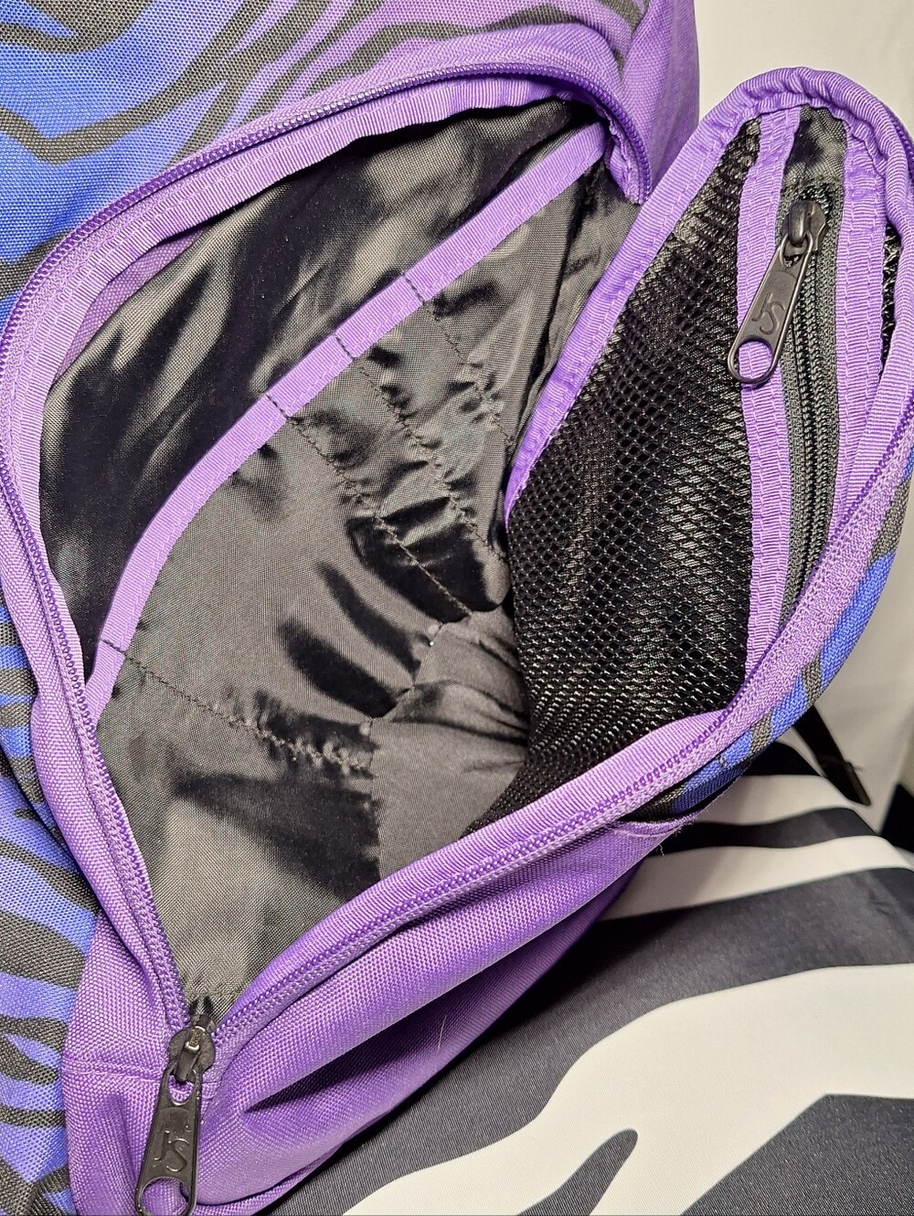 Jansport Sling Backpack, Zebra Stripes, Purple & Blue & Black Sling Style - Picture 9 of 10